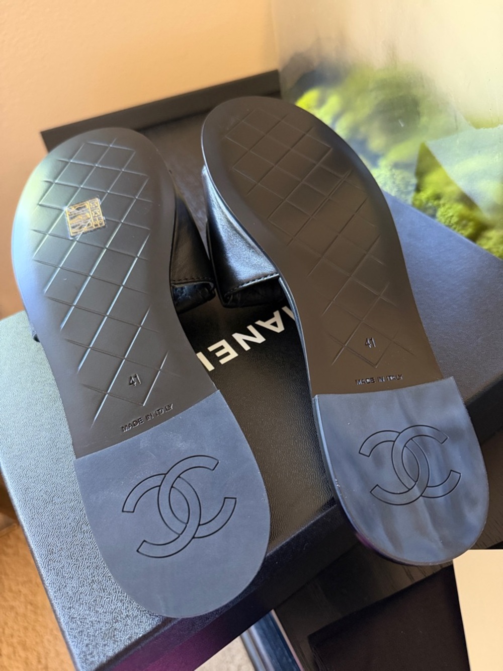 CHANEL Black Turn Lock Quilted Leather Slides - Picture 5 of 8